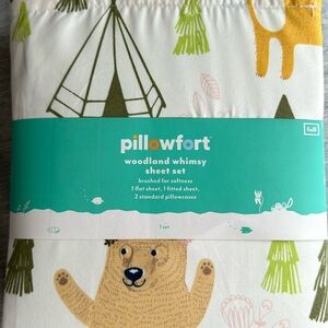 Pillowfort sheet set. Woodland Whimsy. Full. Never opened